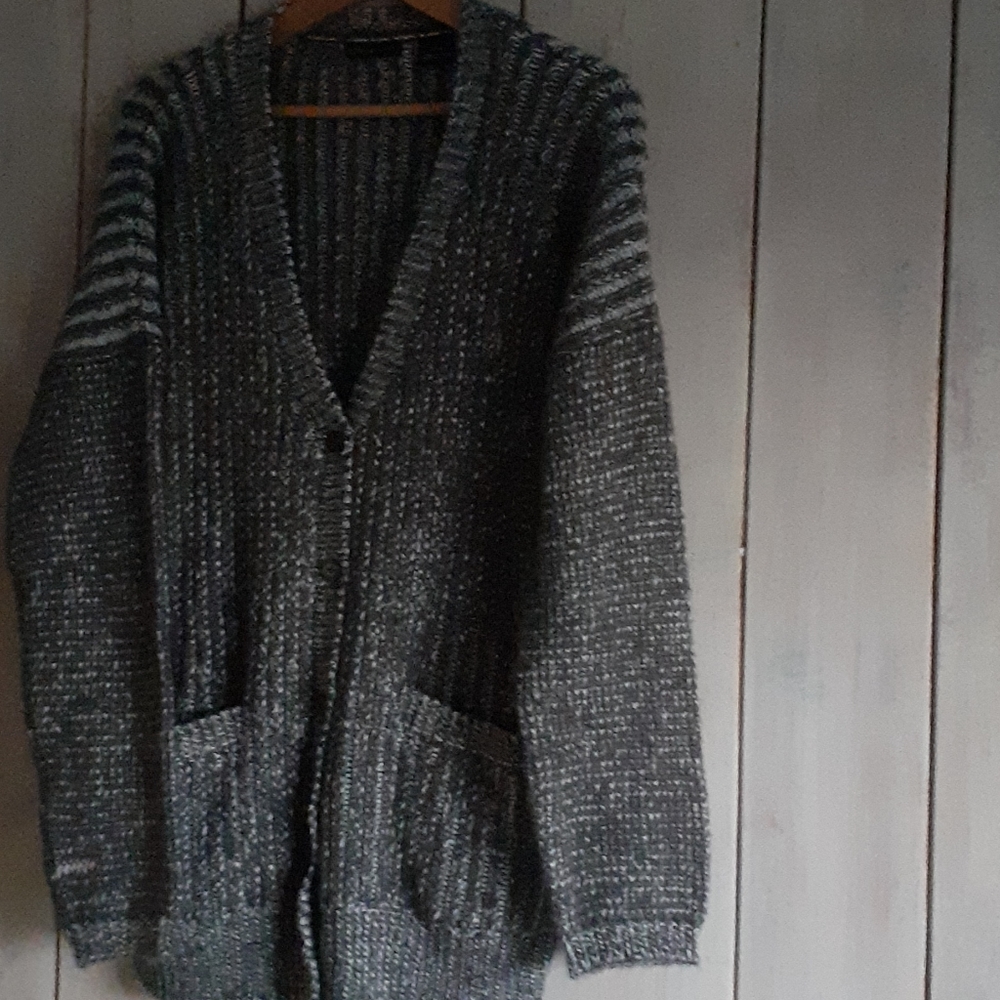 Grey sweater
